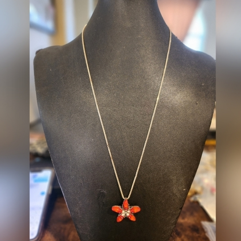925 Sterling Silver necklace with Pendant